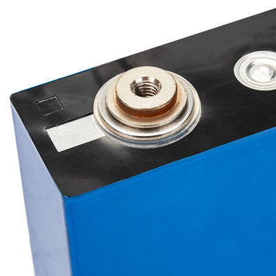 قابلة للشحن 3.2 V 50ah LiFePO4 بطارية ليثيوم 4000 مرة